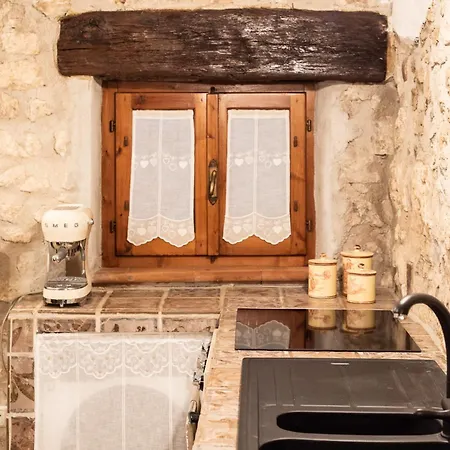 La Casa Nella Pietra Gargano Apartment Vico Del Gargano